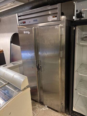 1469035-8 Frysskåp med dubbeldörrar - FRYS