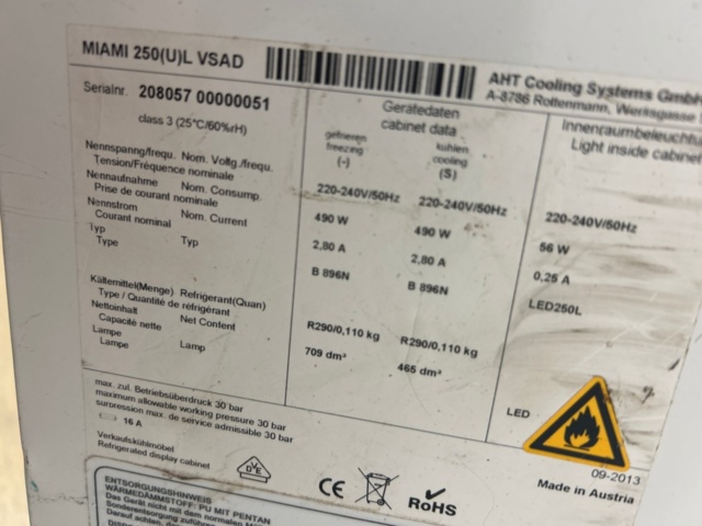 1436277-8 Frysboxar 2 st - AHT MIAMI 250(U)L VSAD