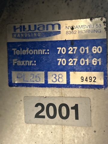 1436273-24 Ca 20 pallar med både vikta och ovikta kartonger inkl palldragare