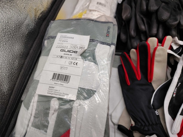 1472347-3 Arbetshandskar, 93 st, Guide – blandade modeller, stl 8