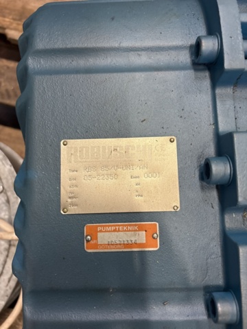 1444842-3 Roots blower with electric motor – Robuschi RBS 85/V1-UNI/4N