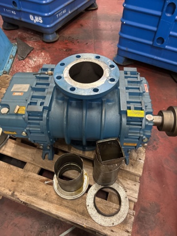 1444842-4 Roots blower with electric motor – Robuschi RBS 85/V1-UNI/4N