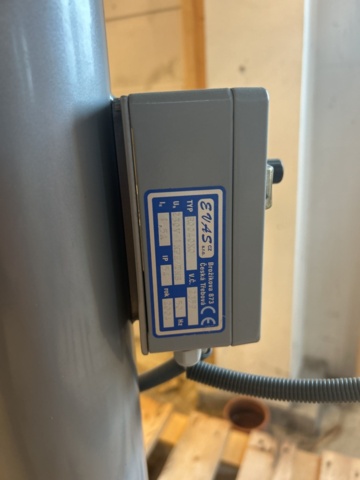 1470182-32 Komplett matar- och orienteringssystem för kapsyler/lock