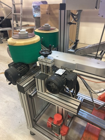 1470184-10 Etikettmaskin