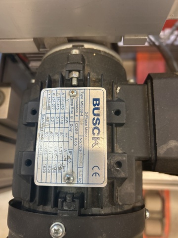 1470184-11 Etikettmaskin