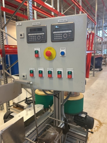 1470184-18 Etikettmaskin