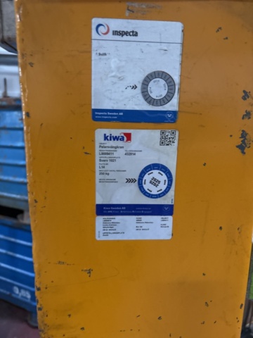 1444877-3 Pelarsvängkran med el-telfer – 250 kg