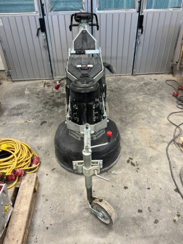 1426947-11 Golvslipmaskin HTC RX 8