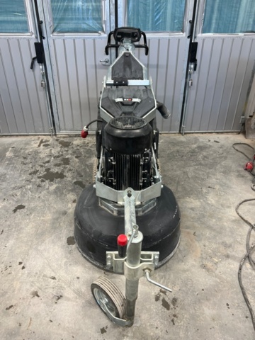 1426947-16 Golvslipmaskin HTC RX 8