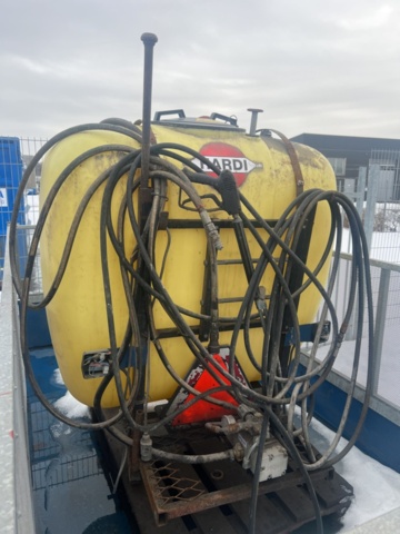 1384641-11 Flak och Hardi spruta - K-Vagnen FV3000