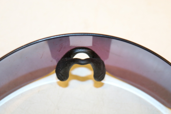 1416748-11 Wristwatch, power bank, sunglasses, etc.