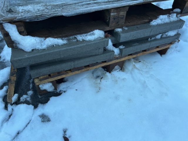 1454793-6 Parti med marksten och kantsten i olika modeller