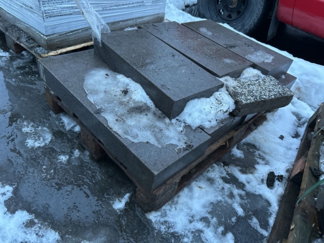 1454793-10 Parti med marksten och kantsten i olika modeller