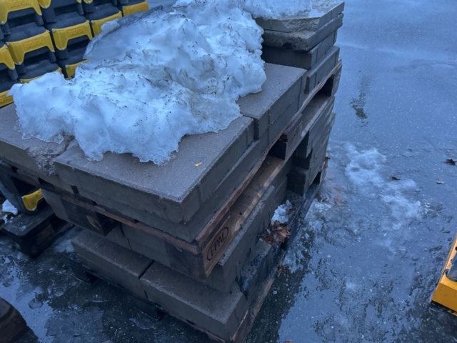 1454793-18 Parti med marksten och kantsten i olika modeller