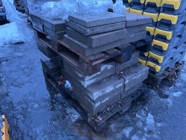 1454793-19 Parti med marksten och kantsten i olika modeller