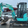 1454794-2 Bandgrävare med rototilt och 3 st va-skopor - Kobelco SK25SR-6E -2023