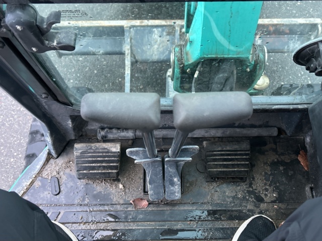 1454794-14 Bandgrävare med rototilt och 3 st va-skopor - Kobelco SK25SR-6E -2023