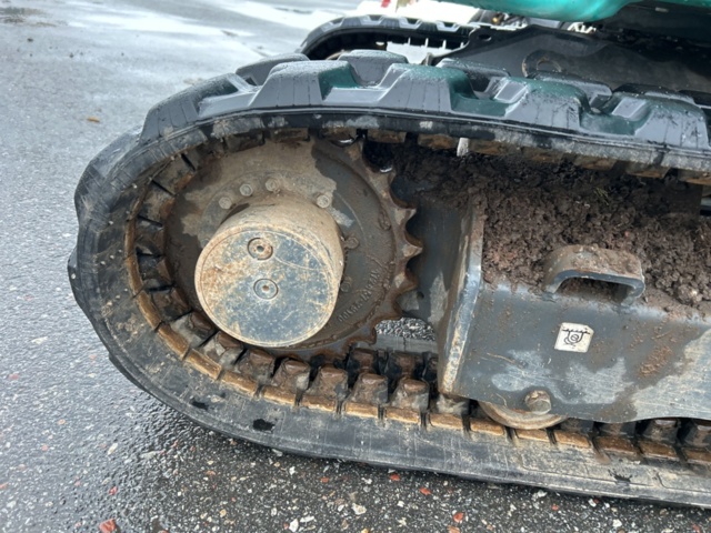 1454794-44 Bandgrävare med rototilt och 3 st va-skopor - Kobelco SK25SR-6E -2023