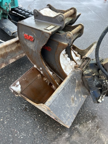 1454794-68 Bandgrävare med rototilt och 3 st va-skopor - Kobelco SK25SR-6E -2023