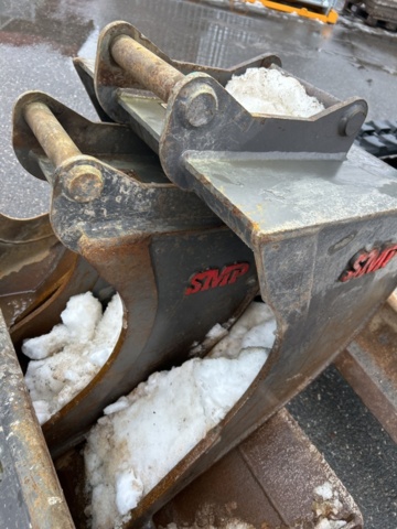 1454794-73 Bandgrävare med rototilt och 3 st va-skopor - Kobelco SK25SR-6E -2023