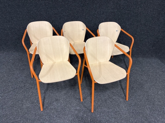 1472771-1 5 st Stolar