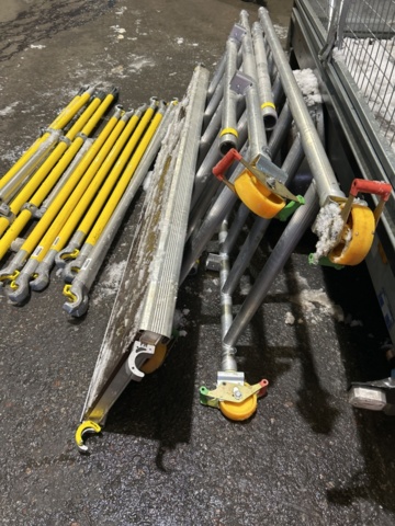 1454797-10 Hantverkarställning ca 3 m hög - Wibe