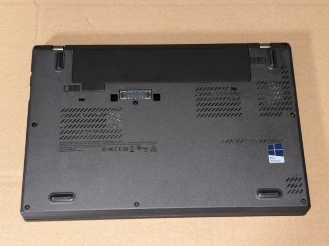 1469048-6 Laptop, Lenovo ThinkPad X260 i7 (reparationsobjekt)