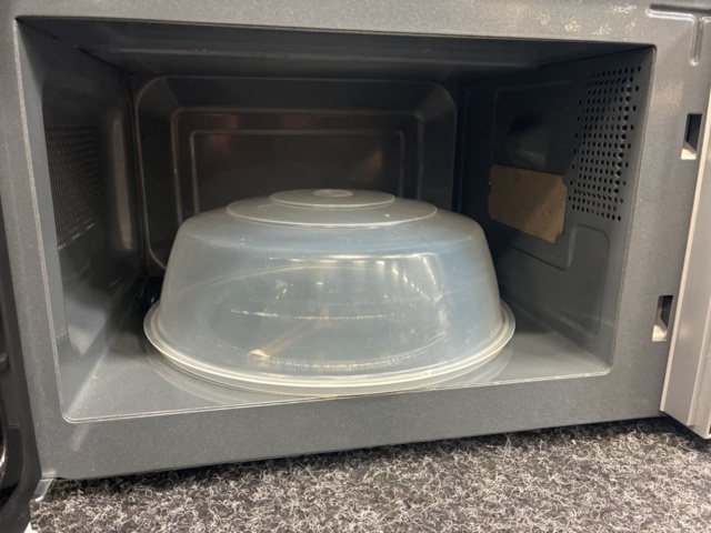 1472838-6 Mikrovågsugn Severin MW 9721