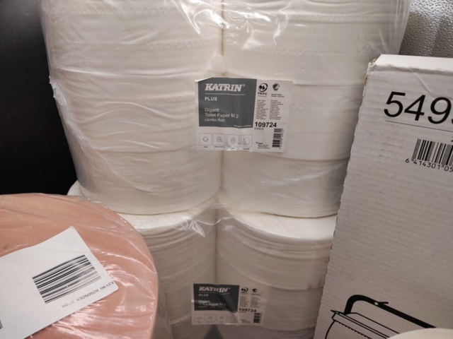 1472397-2 Pappersdispenser, toalettpapper och torkpapper, 17 st - Katrin