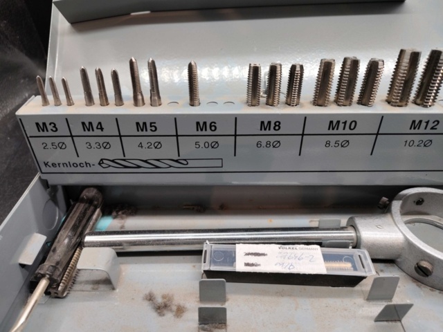 1472398-8 Tap and die set – Völkel, M3–M20, tool steel