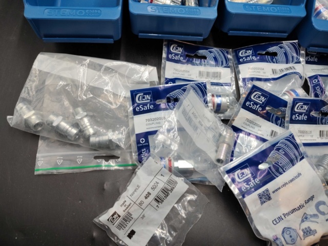 1472400-2 Parti med snabbkopplingar, CEJN, eSafe, tryckluft, blandade modeller