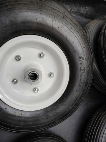 1472862-3 Luftgummihjul, 9 st – blandade dimensioner, stålfälg