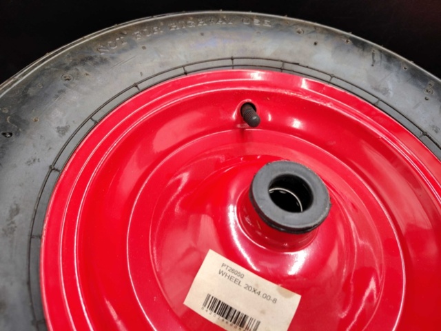 1472862-7 Luftgummihjul, 9 st – blandade dimensioner, stålfälg