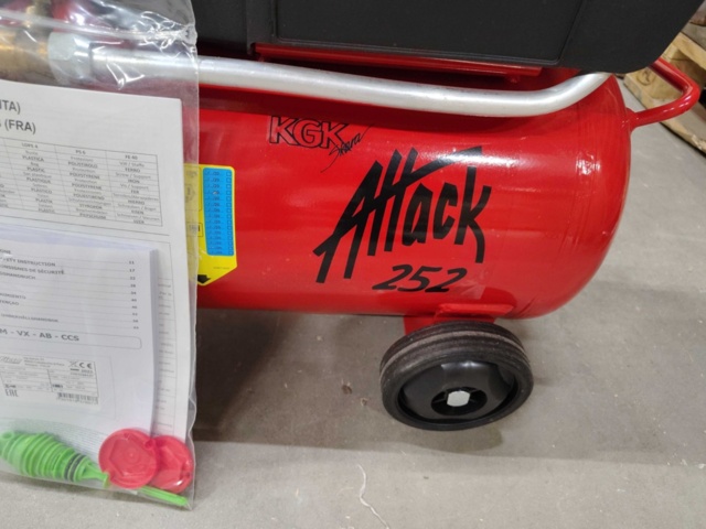 1472868-4 Kompressor, Attack 252, 24 l, 2,5 hk, 10 bar