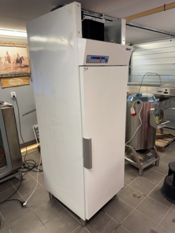 1321361-6 Frysskåp - Gram F 660 OPLHEC