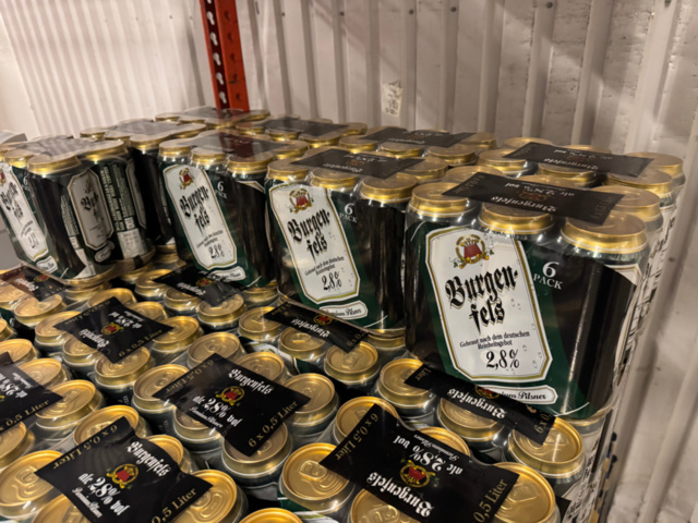 1405429-5 Lot of folk beer, mulled wine and cider – a total of approximately 1,225 pieces