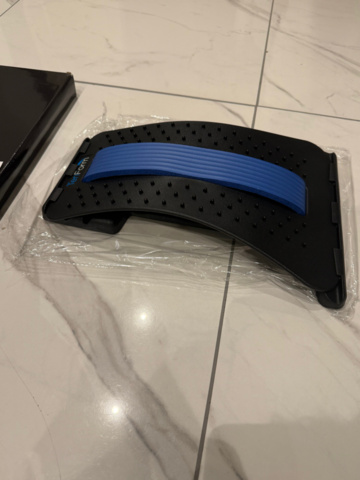 1405431-7 Lot of back stretchers – 300 pcs, brand new