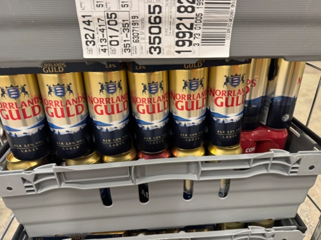 1405429-14 Lot of folk beer, mulled wine and cider – a total of approximately 1,225 pieces