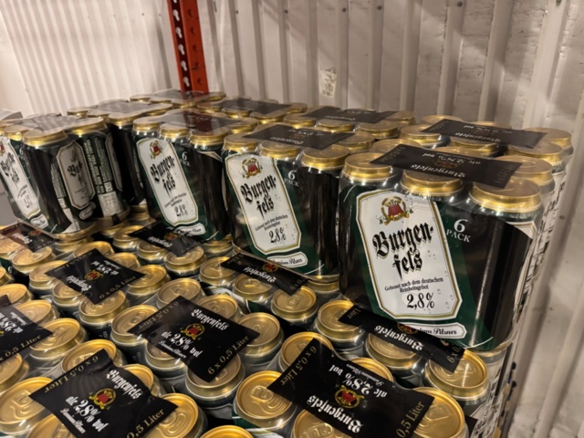 1405429-24 Lot of folk beer, mulled wine and cider – a total of approximately 1,225 pieces