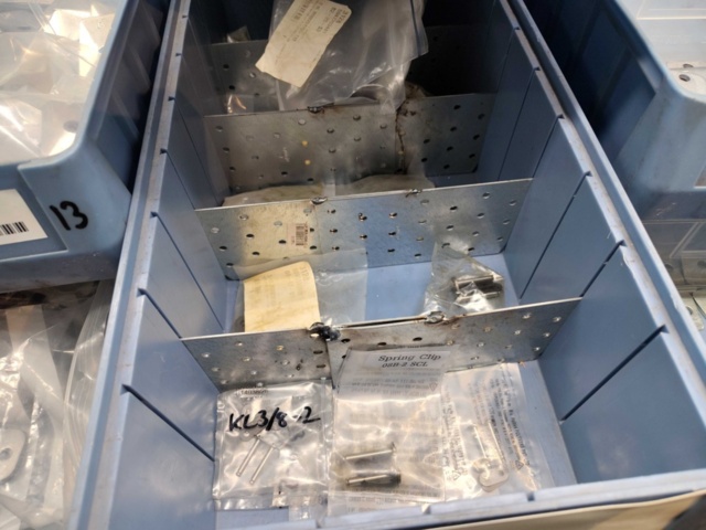 1472870-7 Cover plates, lot – metal, mixed models, for assembly