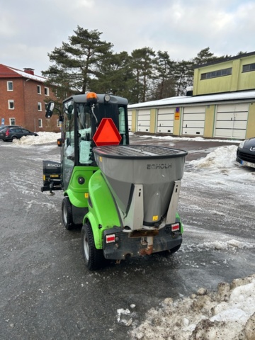 1411409-10 Redskapsbärare med tillbehör – Egholm City Ranger 2260 -2022, endast 360 h