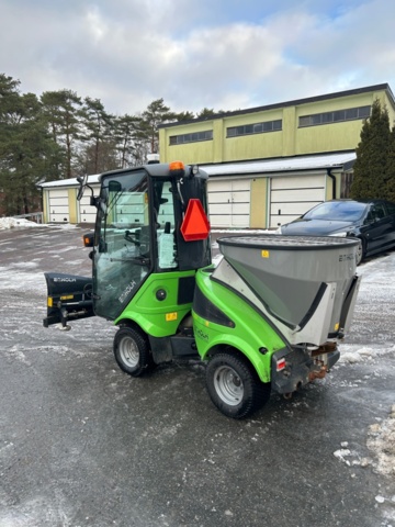 1411409-11 Redskapsbärare med tillbehör – Egholm City Ranger 2260 -2022, endast 360 h