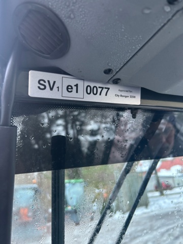 1411409-28 Redskapsbärare med tillbehör – Egholm City Ranger 2260 -2022, endast 360 h