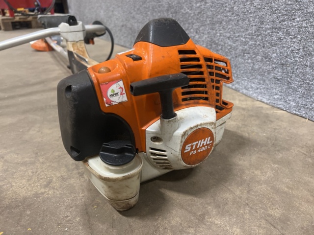 1431715-7 Röjsåg - Stihl FS 490 C (Reparationsobjekt)