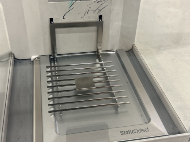 1435620-4 Analytical Laboratory Scale - Mettler Toledo XPR204 (Repair item)