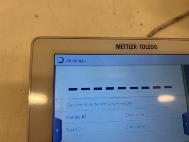 1435620-8 Analytical Laboratory Scale - Mettler Toledo XPR204 (Repair item)