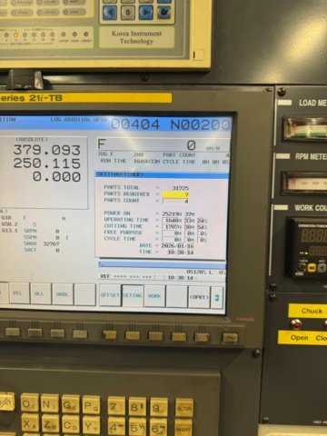 1404411-20 CNC lathe - Hyundai Kia SKT21VM - 2006