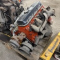 1404412-5 V8 engine with associated straight-engine - Chevrolet 305