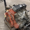 1404412-8 V8 engine with associated straight-engine - Chevrolet 305