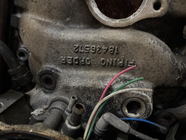 1404412-12 V8 engine with associated straight-engine - Chevrolet 305